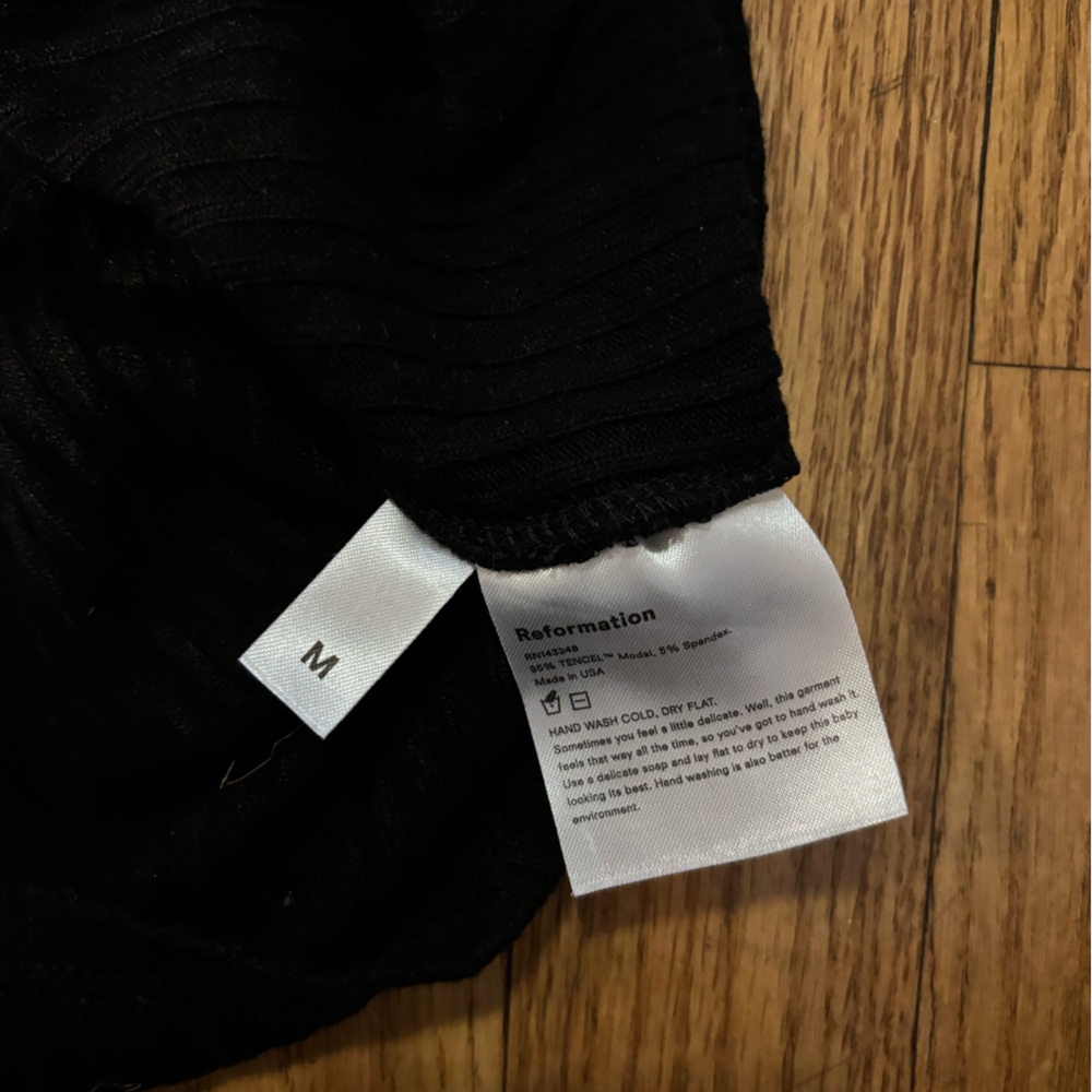 Reformation Black Ribbed Button-Front Top - Picture 3 of 3